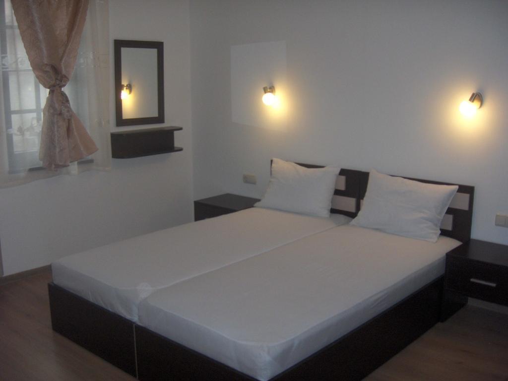 Hotel Krasteva House Berkowiza Zimmer foto